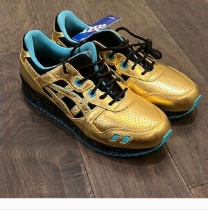 Asics Gel Lyte III Kids Sneakers in Gold and Blue